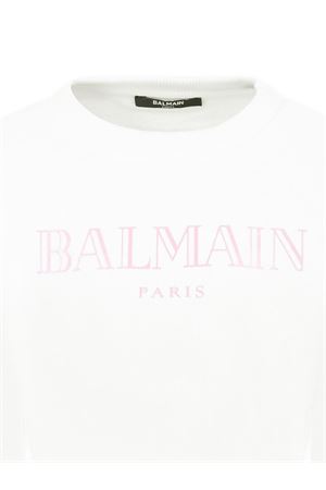 Felpa con stampa logo BALMAIN PARIS KIDS | BW4A20Z0114100RS